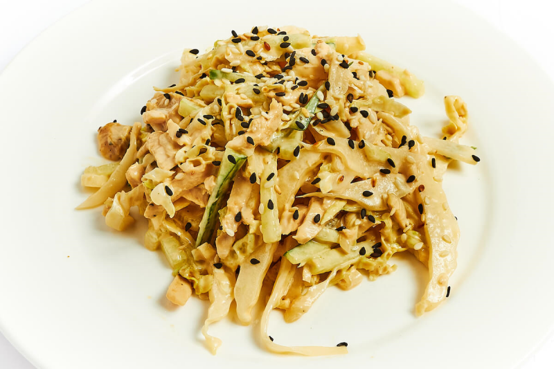 Салат с курицей