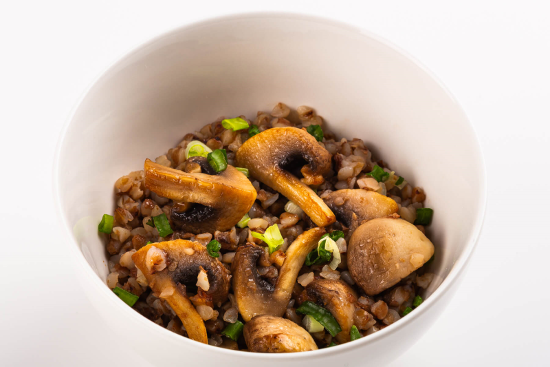 Гарнир гречка с грибами